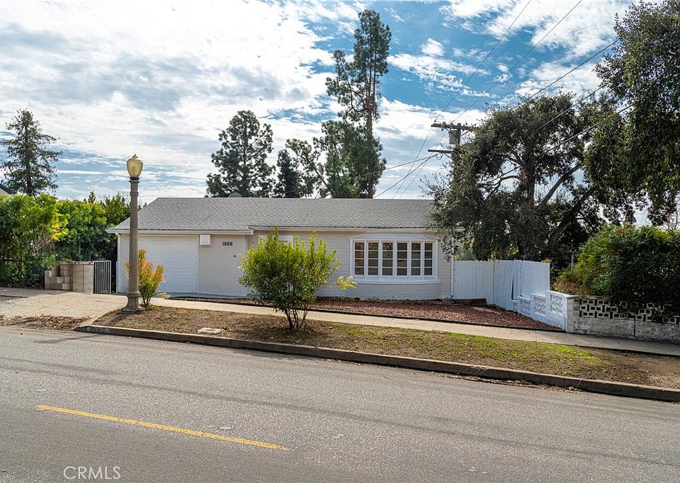 1st image of 1866 Hill Dr