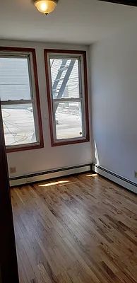 Rented by MCR Realty | media 12