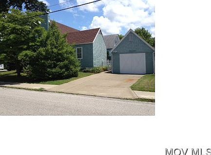 2nd image of 900 W Virginia Ave