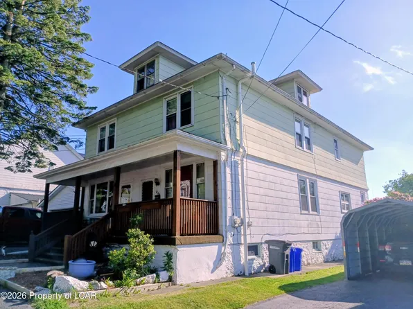 860 Seybert St, Hazleton, PA 18201