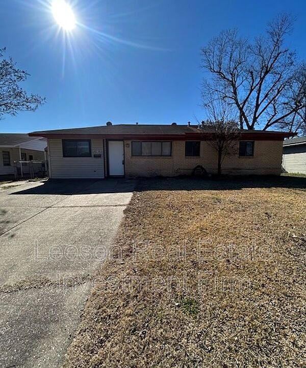 1st image of 4216 Parkway Dr