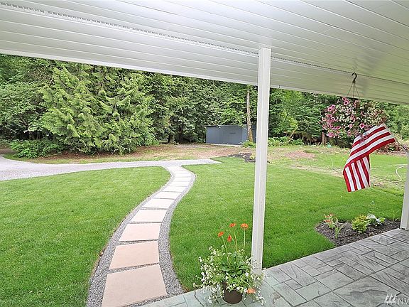 2nd image of 8825 Blossomberry Ln