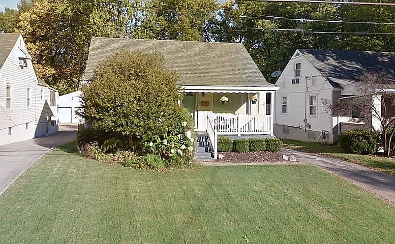 1st image of 945 McKinley Ave