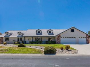 13352 Choco Rd, Apple Valley, CA 92308