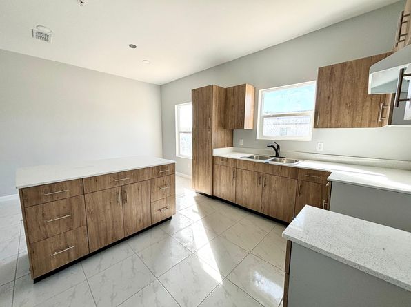 1503 W Saint Francis Ave #3