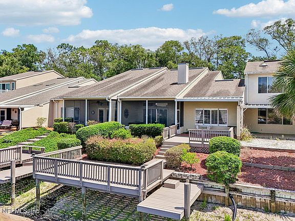5th image of 58 FOX VALLEY Drive