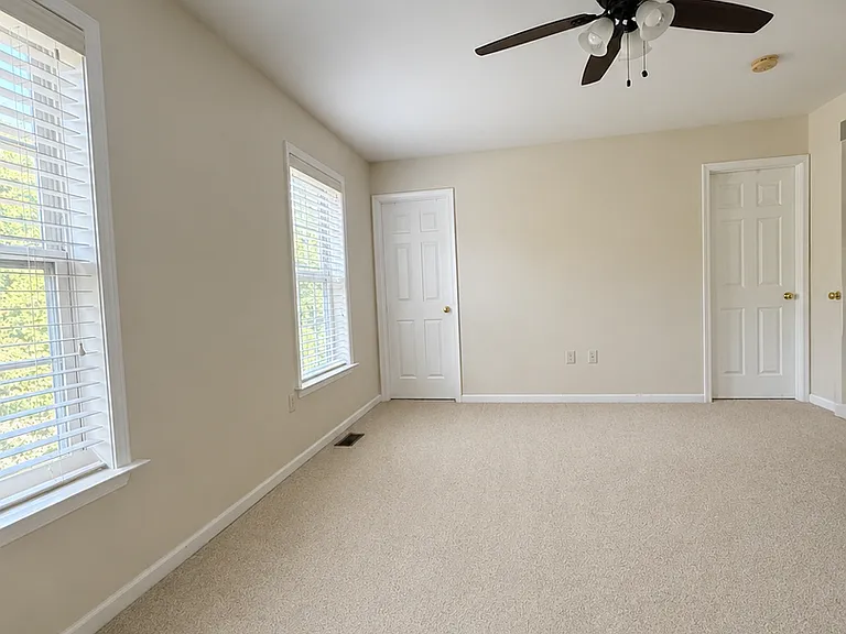 108 Schoolhouse Rd — Photo 8