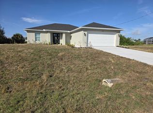 1024 NW 12th Ave, Cape Coral, FL 33993