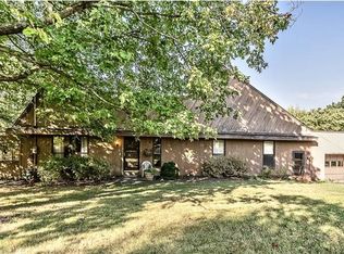 2356 Sylmar Dr, Sewickley, PA 15143