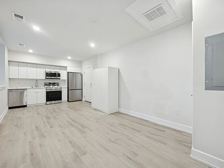 Shepherd Lofts — Photo 11