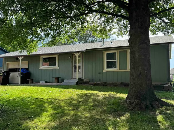 3433 SE Highland Ave, Topeka, KS 66605