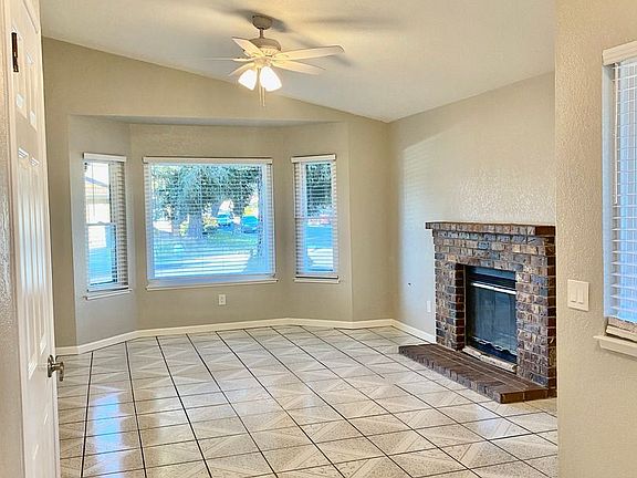 5th image of 1336 Van Buren Pl