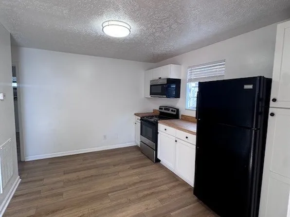 4700 Upchurch Rd #14, Knoxville, TN 37912