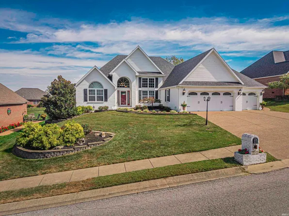 9049 Big Hill Dr, Evansville, IN 47711