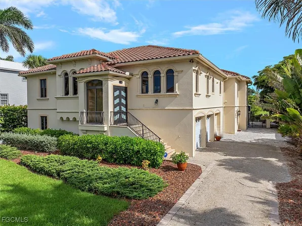 1316 Eagle Run Dr, Sanibel, FL 33957