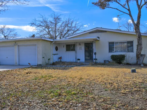 1305 Chama St NE, Albuquerque, NM 87110