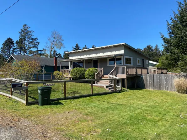 1509 178th Pl, Long Beach, WA 98631