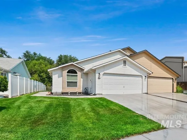 124 S Valley Dr, Nampa, ID 83686