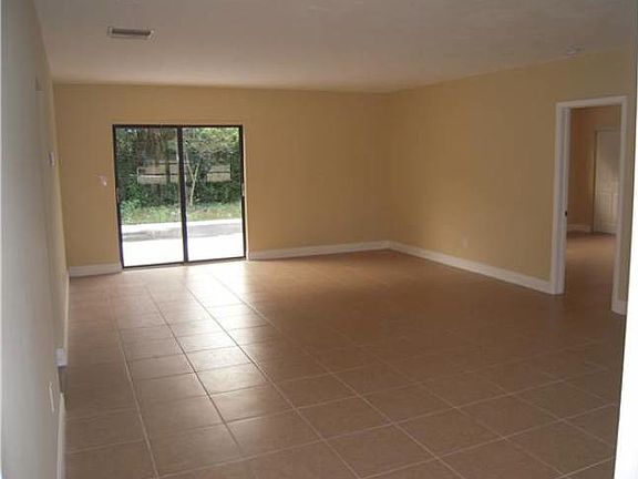 3rd image of 18830 NW 17th Ave