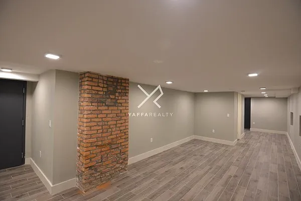 Rented by Yaffa Realty LLC | media 8