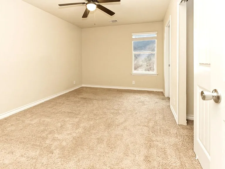 536 Saltlick Way — Photo 20