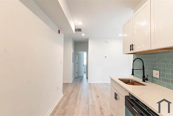 2 bed, $1,500 — Photo 2