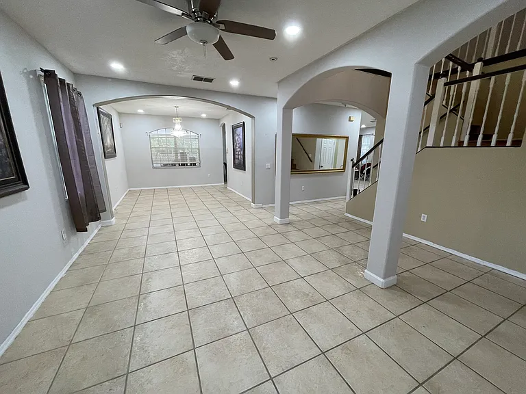 Bridgeview Cir — Photo 18