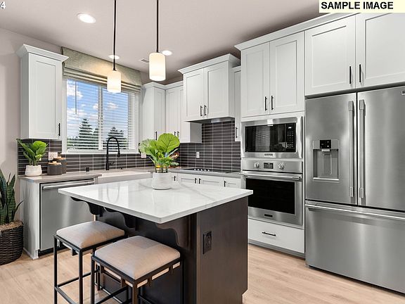 4th image of 4303 NE 183rd St #124