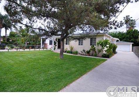 3rd image of 6616 Gloria Ave