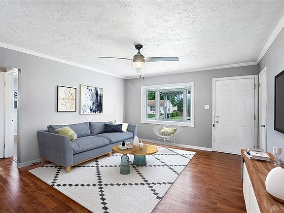 4th image of 354 Travis Dr