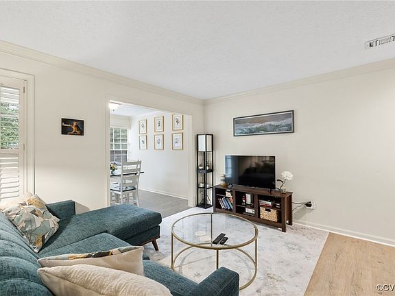 3rd image of 3106 Wallaby Trce APT 605
