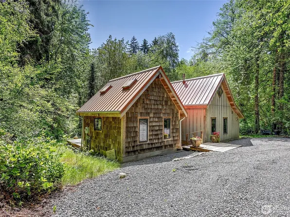 8883 1/2 NE Wardwell Rd, Bainbridge Island, WA 98110