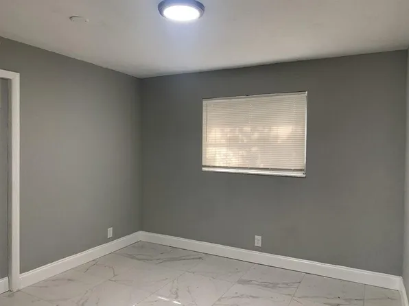 11 SW 13th Avenue, Delray Beach, FL 33444
