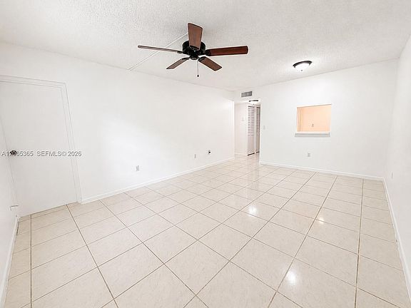 3rd image of 4384 NW 9th Ave APT 18-2A