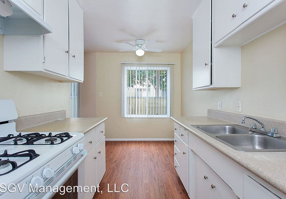 1st image of 500 Orange Ave APT 16