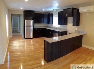 552 Lincoln Ave #2B, Saugus, MA 01906