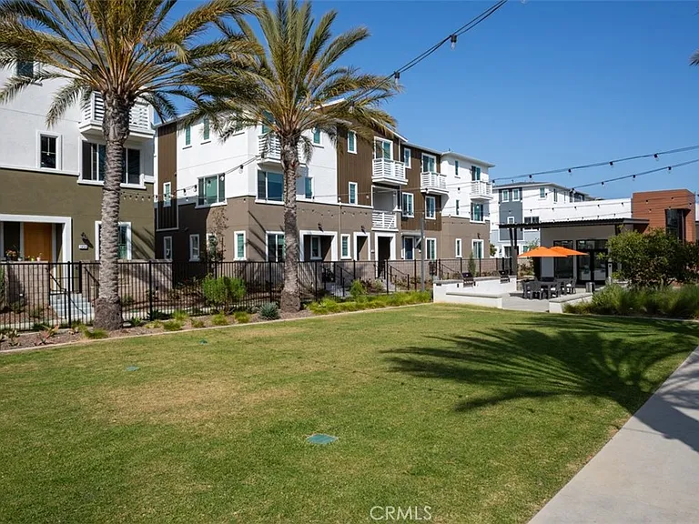 27875 S Viewpoint Dr — Photo 18