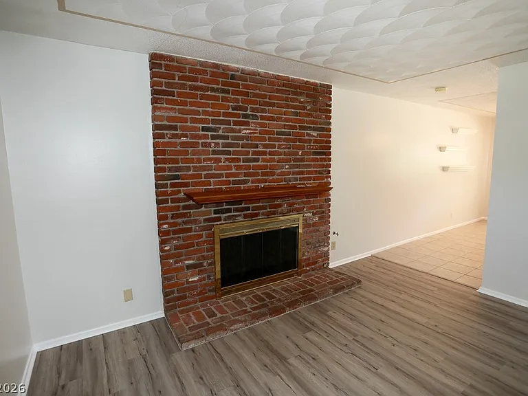 2725 Colanthe Ave — Photo 36