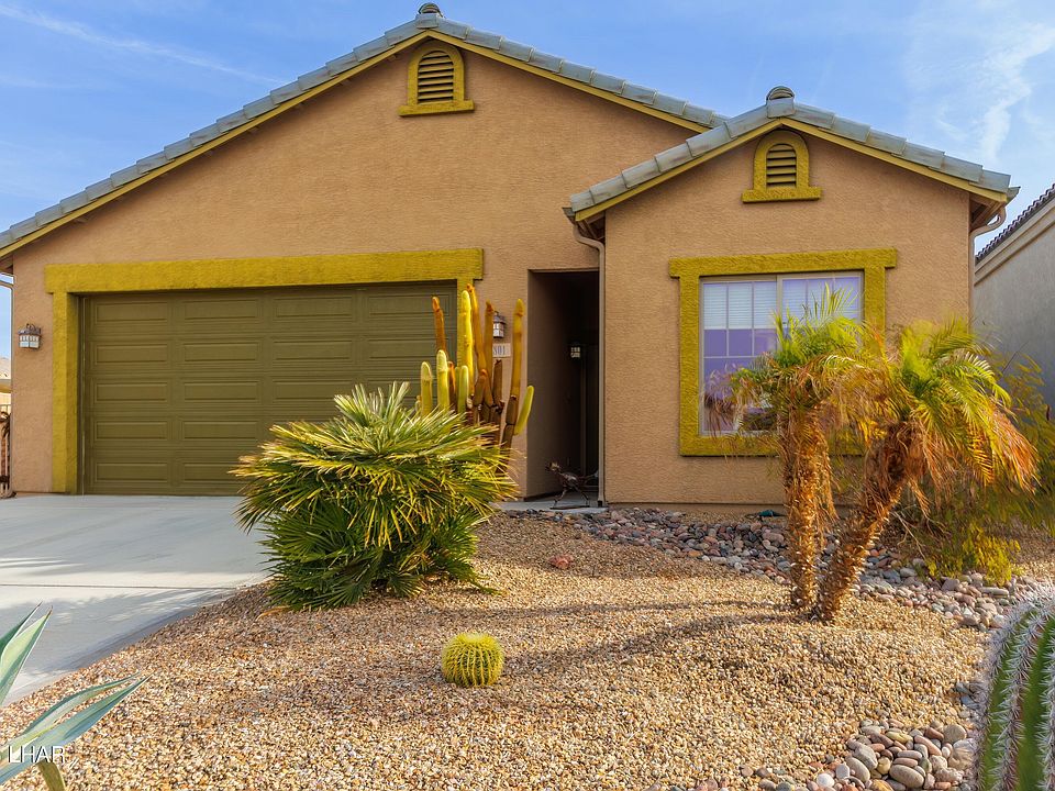 1st image of 1801 E Alder Cir