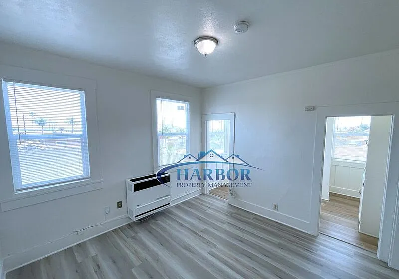 Studio, 1.0 bath, $1,395 — Photo 4