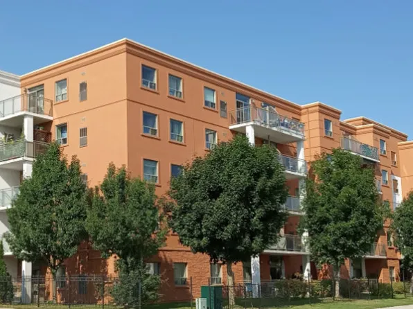 85 Barrie Rd #420, Orillia, ON L3V 0C6