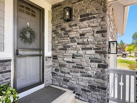 2nd image of 26594 E Arapahoe Pl