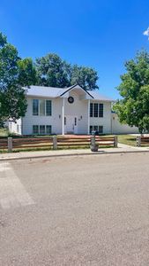901 Teton Ave, Shelby, MT, 59474