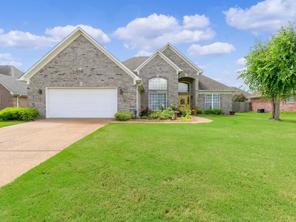 22 Isaac St, Jackson, TN 38305