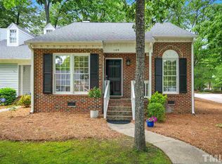 1109 Avebury Ct, Raleigh, NC 27609