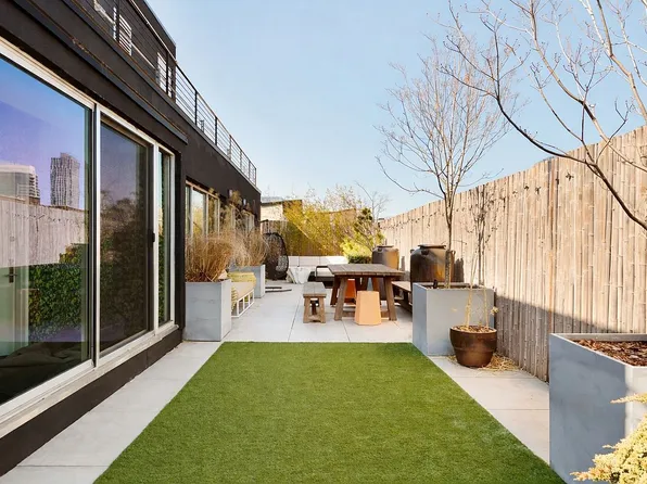 142 N 1st St Unit Penthouse, Brooklyn, NY 11249