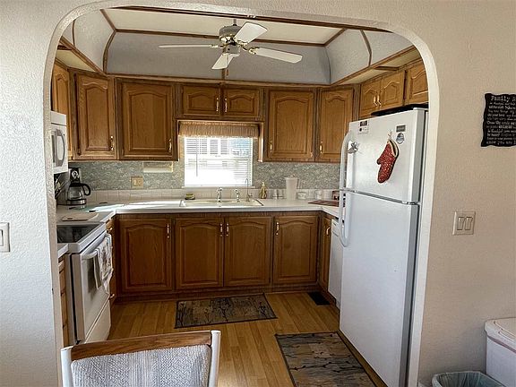 4th image of 5707 E 32nd St Lot 108