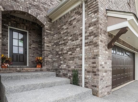 2nd image of 9112 Macauley Ln #465-lot 465