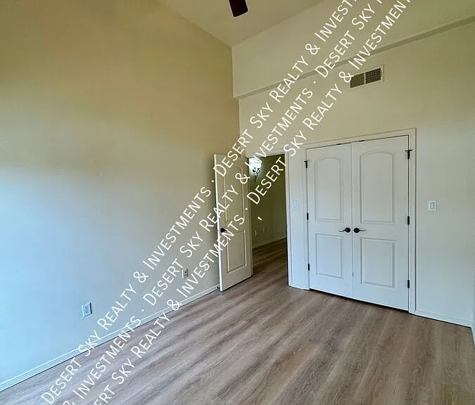 4334 Capistrano Ave — Photo 42