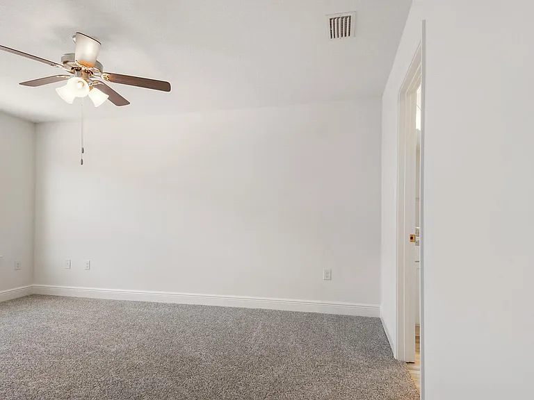 187 Ellery Ln — Photo 20